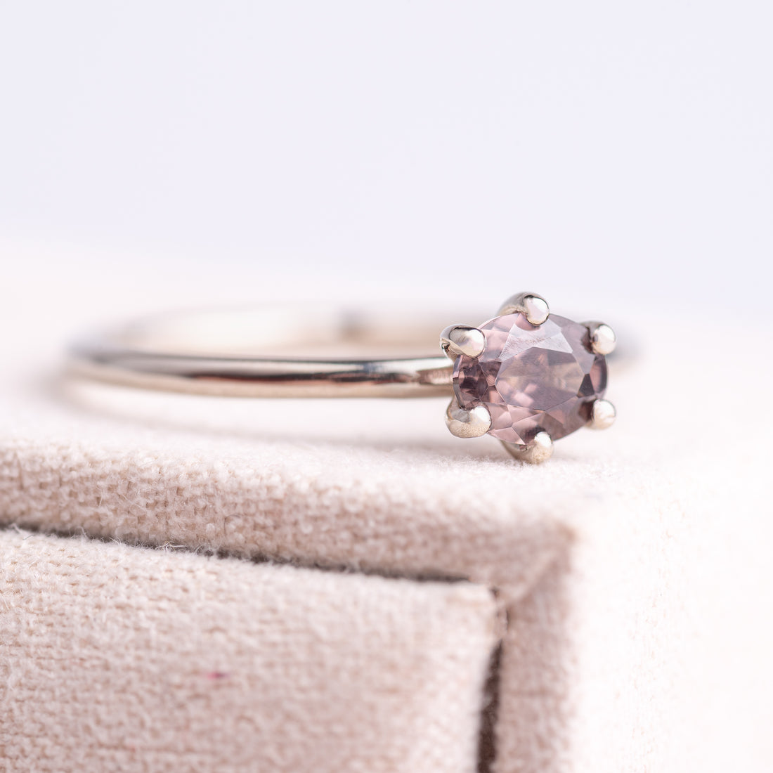 Oval Bloom Ring