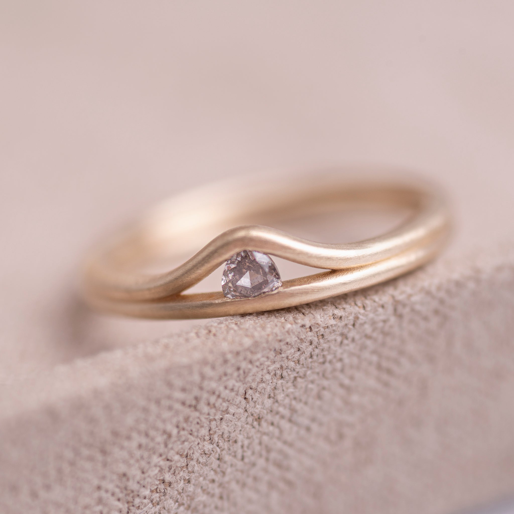 Amira Ring
