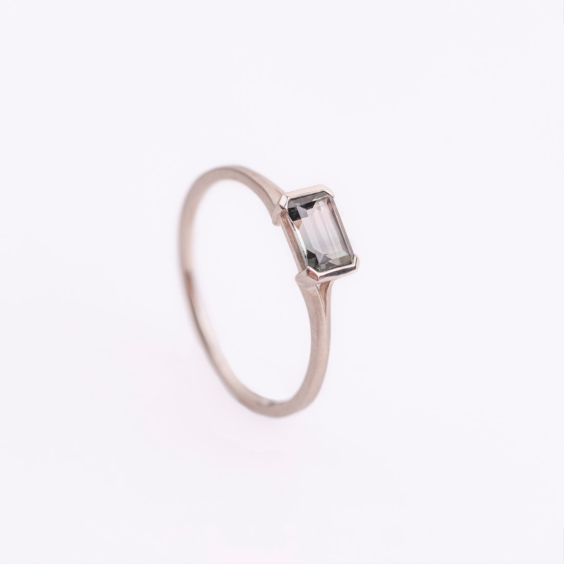 Mira Ring