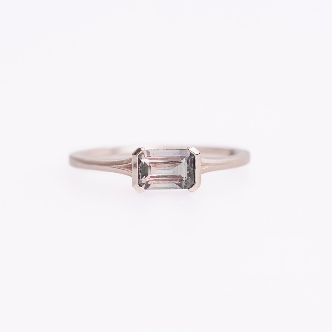 Mira Ring