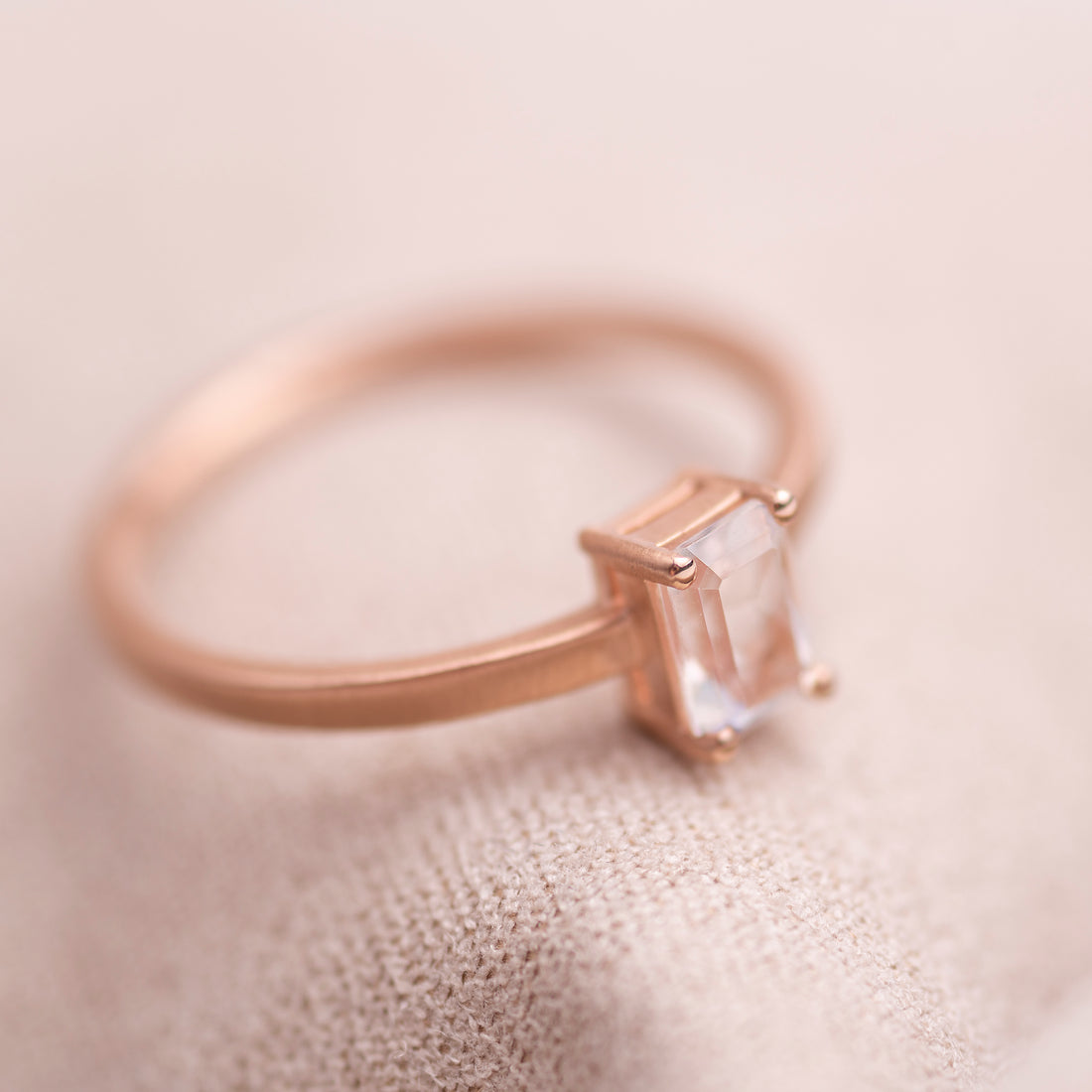 Nora Ring